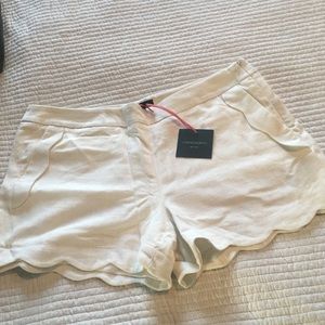 NWT Cynthia Rowley white scalloped shorts